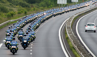 Les motocyclistes de la Gendarmerie nationale en ordre de marche © SG-DICOM-Aurore Lejeune